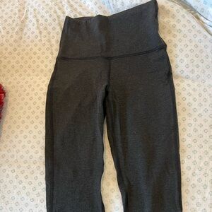Lululemon Wunder Under Legging - never worn!